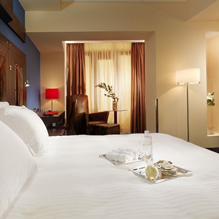 Crowne Plaza Athens City Centre By Ihg Exterior photo