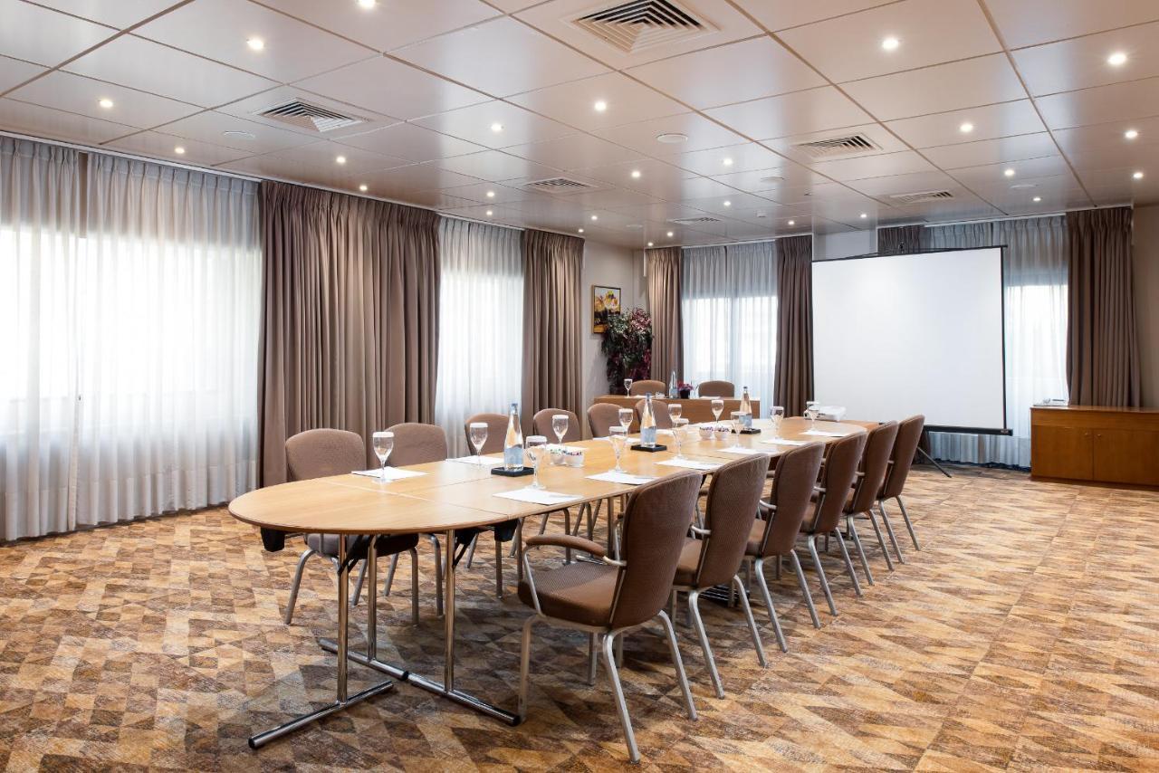 Crowne Plaza Athens City Centre By Ihg Exterior photo